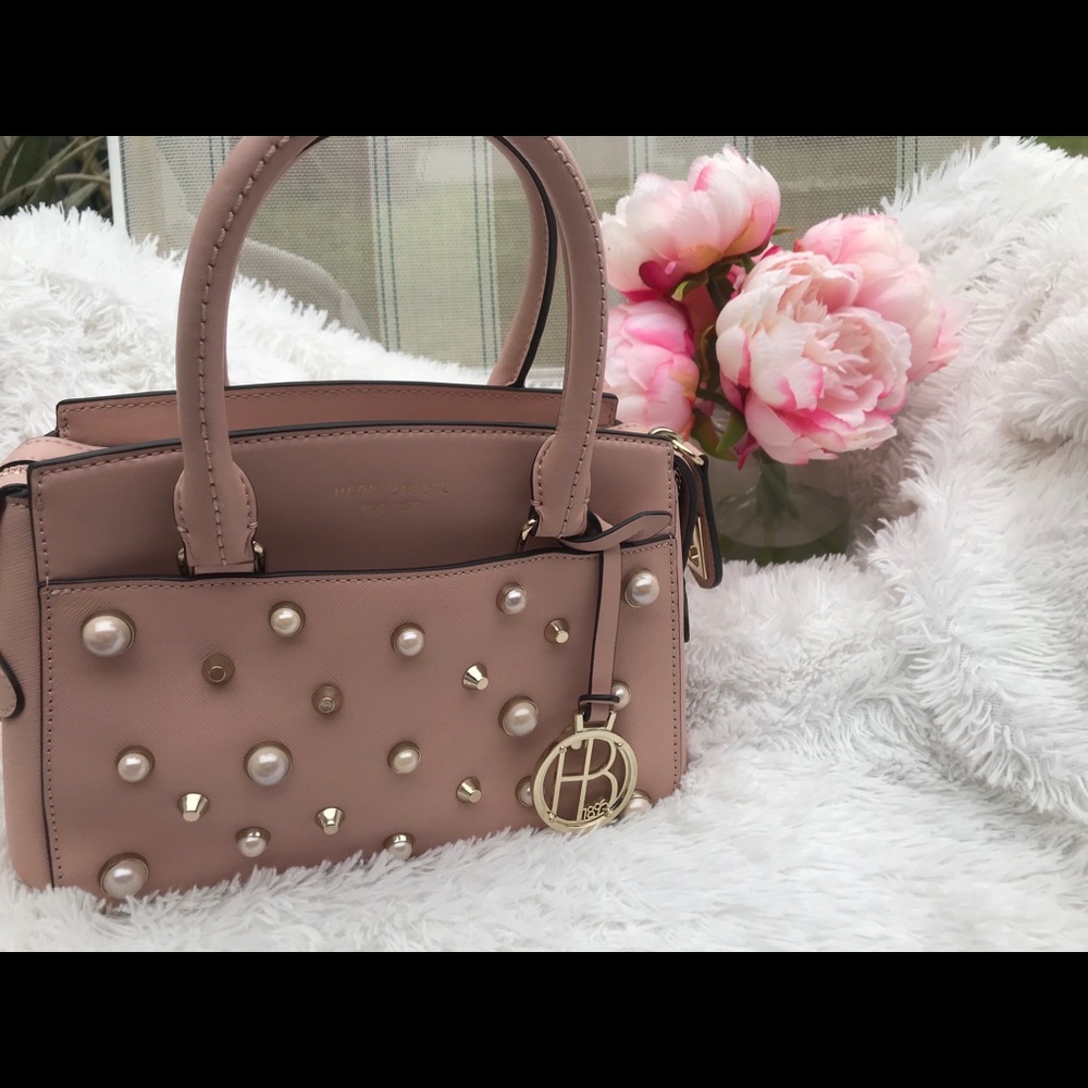 Henri Bendel ✨